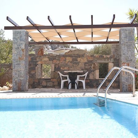 Villa Michalis Istro Bagian luar foto